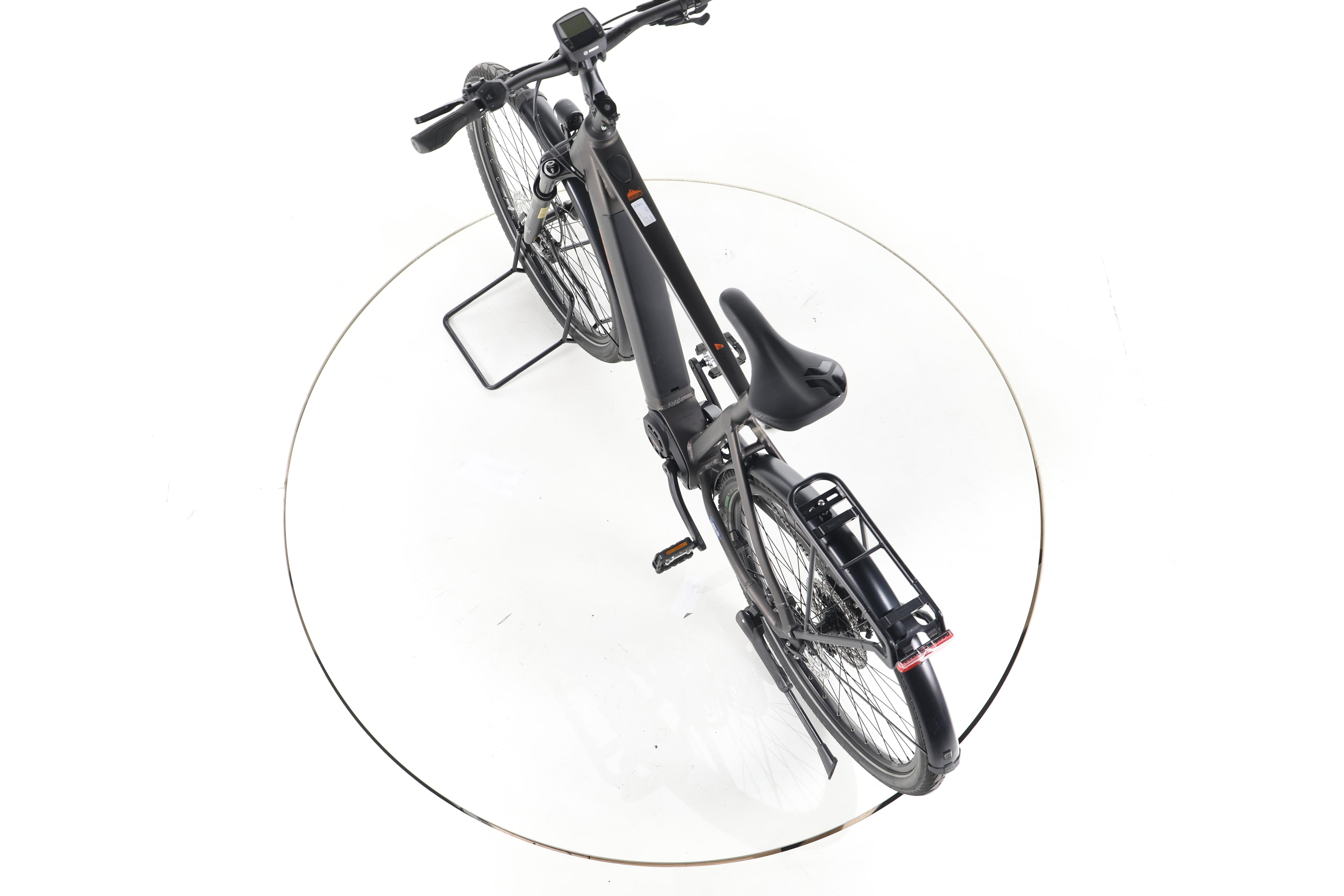 Carver Route E.530 Trekking E-Bike - Image 21