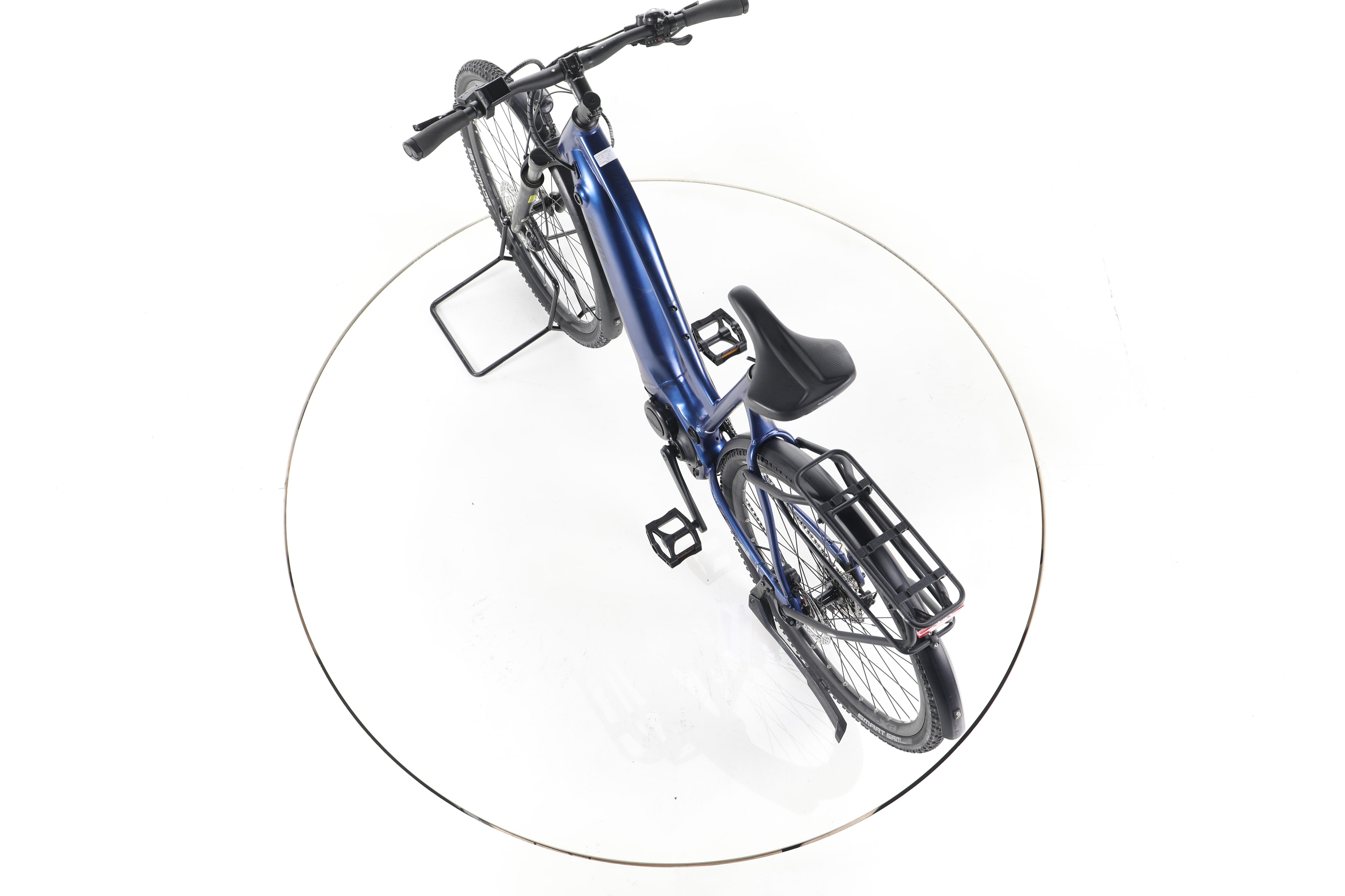 Giant Explore E+2 STA Trekking E-Bike - Image 21