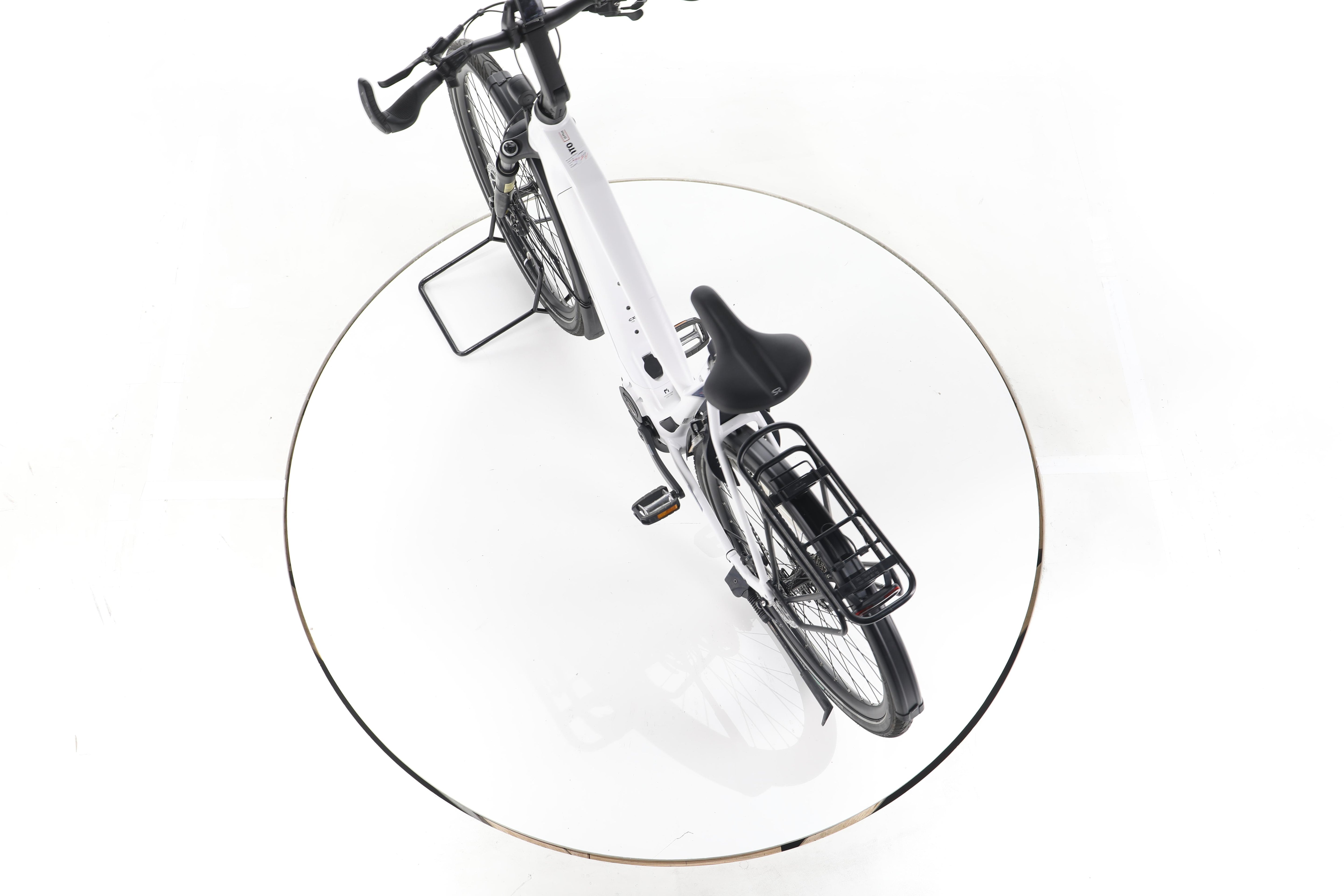 KTM Cento 10 Plus Trekking E-Bike 2024 - Image 21