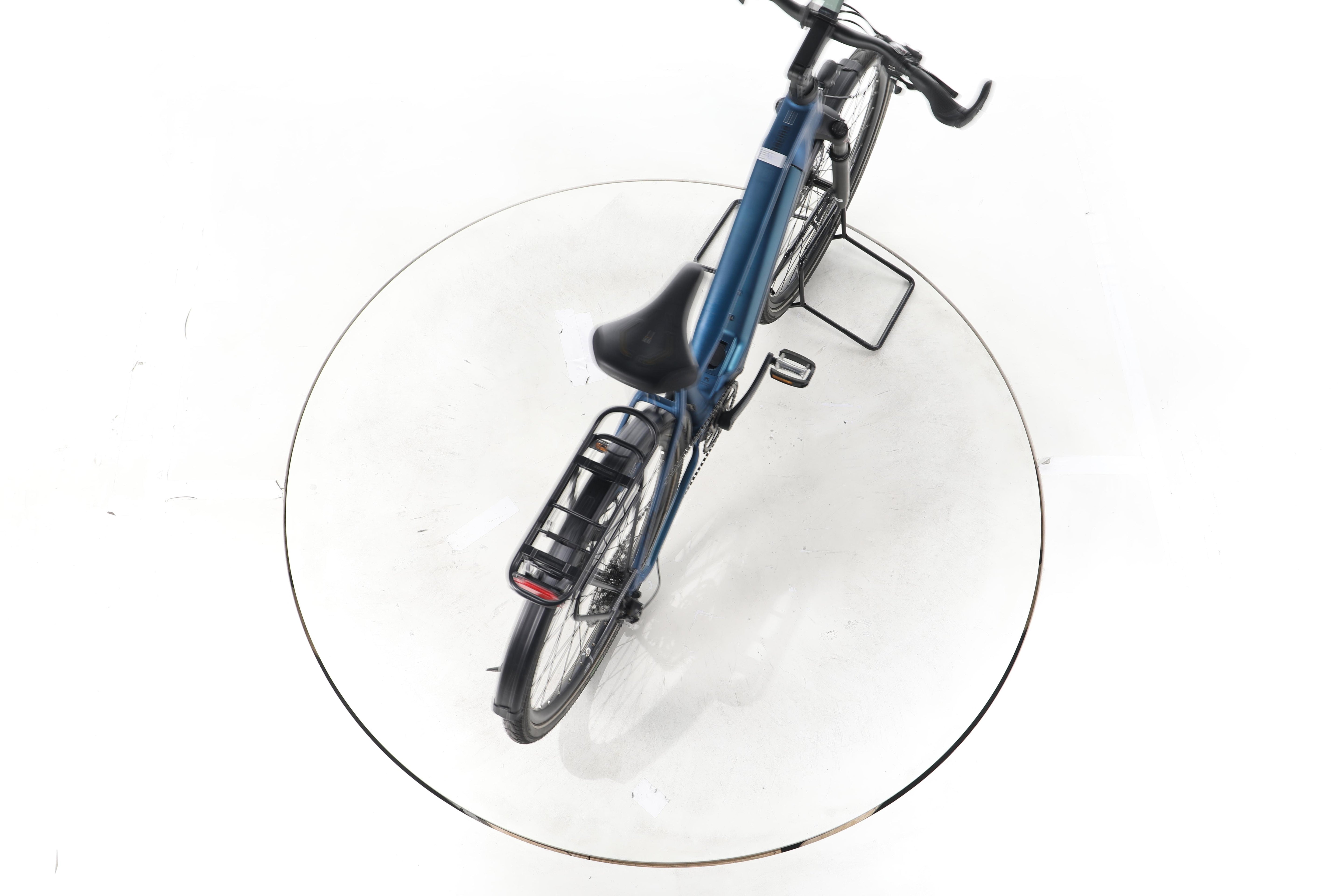 KTM Macina Style 730 Trekking E-Bike - Image 23