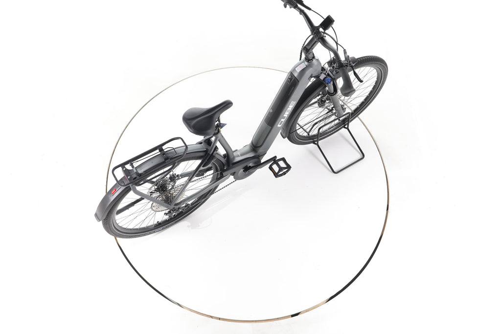 Cube Kathmandu Hybrid Pro Trekking E-Bike Tiefeinsteiger - Image 24