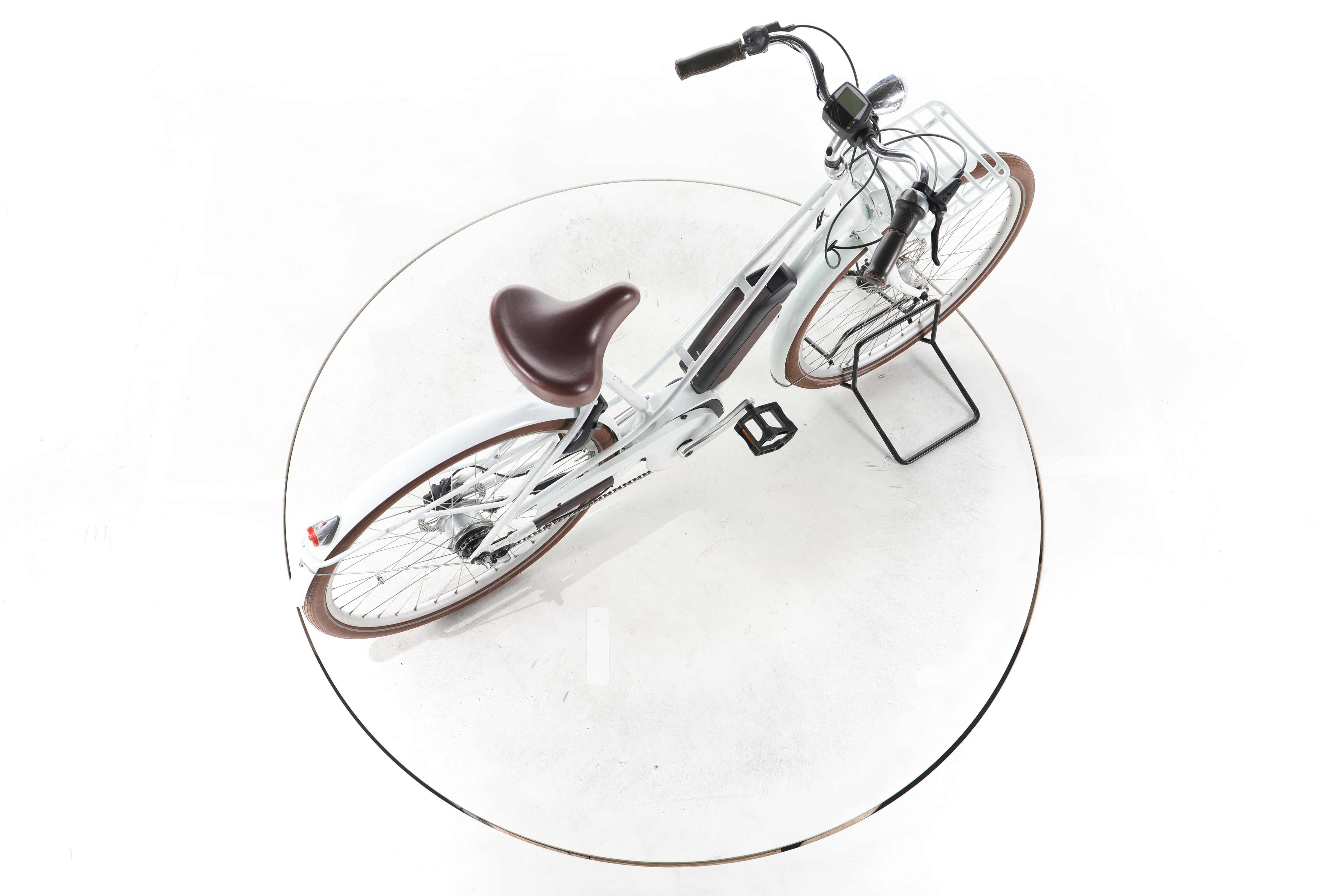 Diamant Juna Deluxe+ City E-Bike Tiefeinsteiger - Image 24