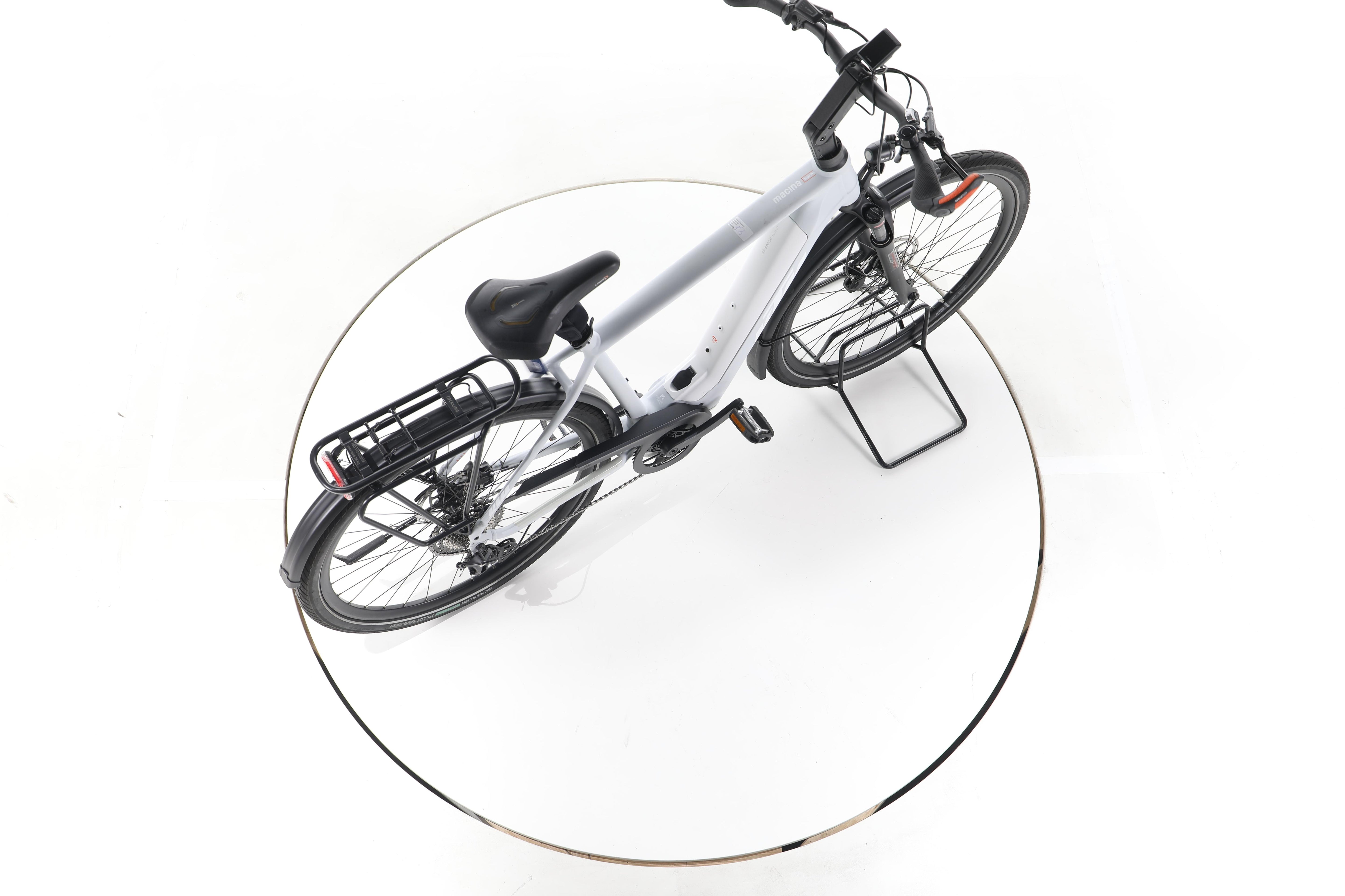 KTM Macina Style Pro Trekking E-Bike - Image 24