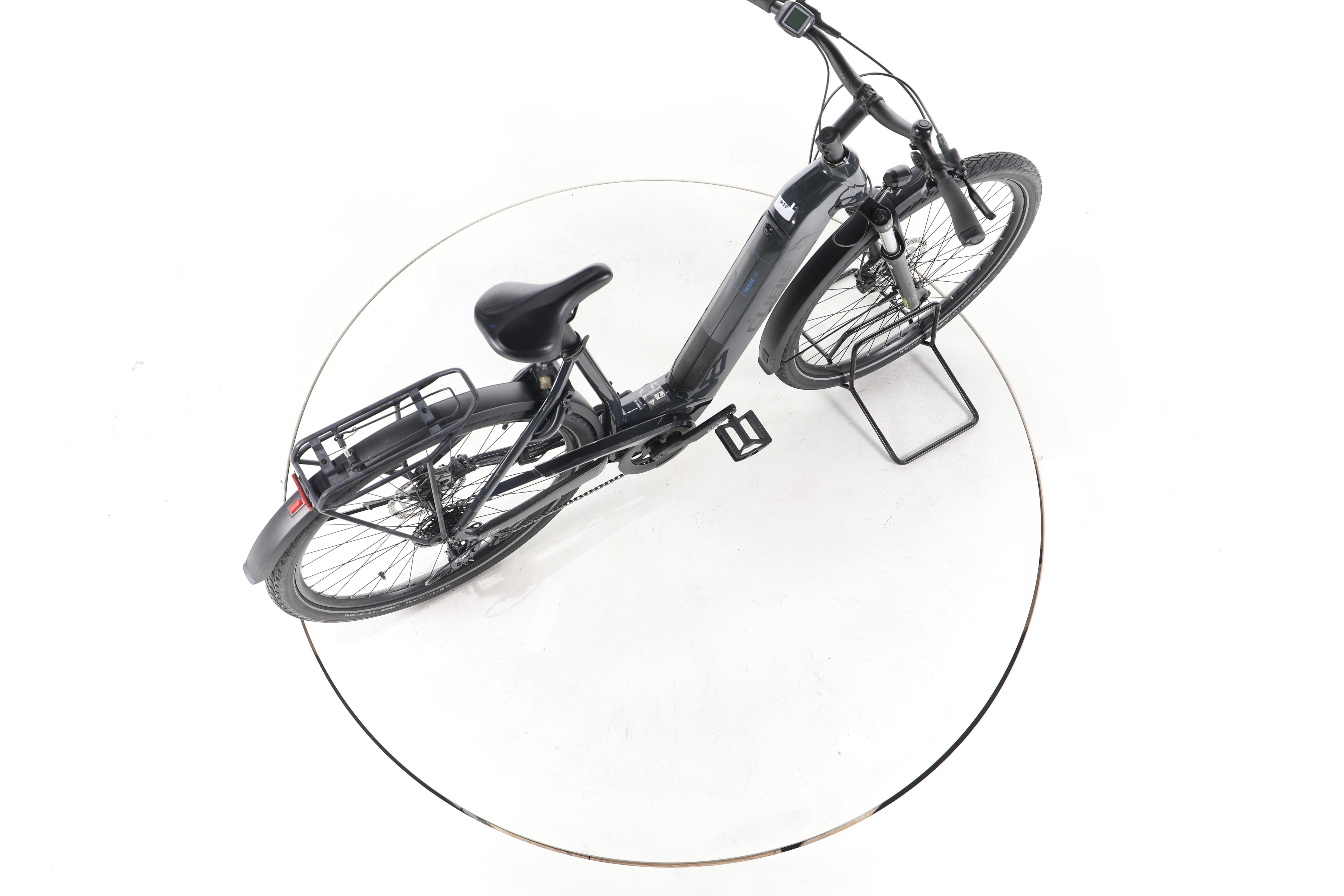 Cube Touring Hybrid One Trekking E-Bike Tiefeinsteiger - Image 24