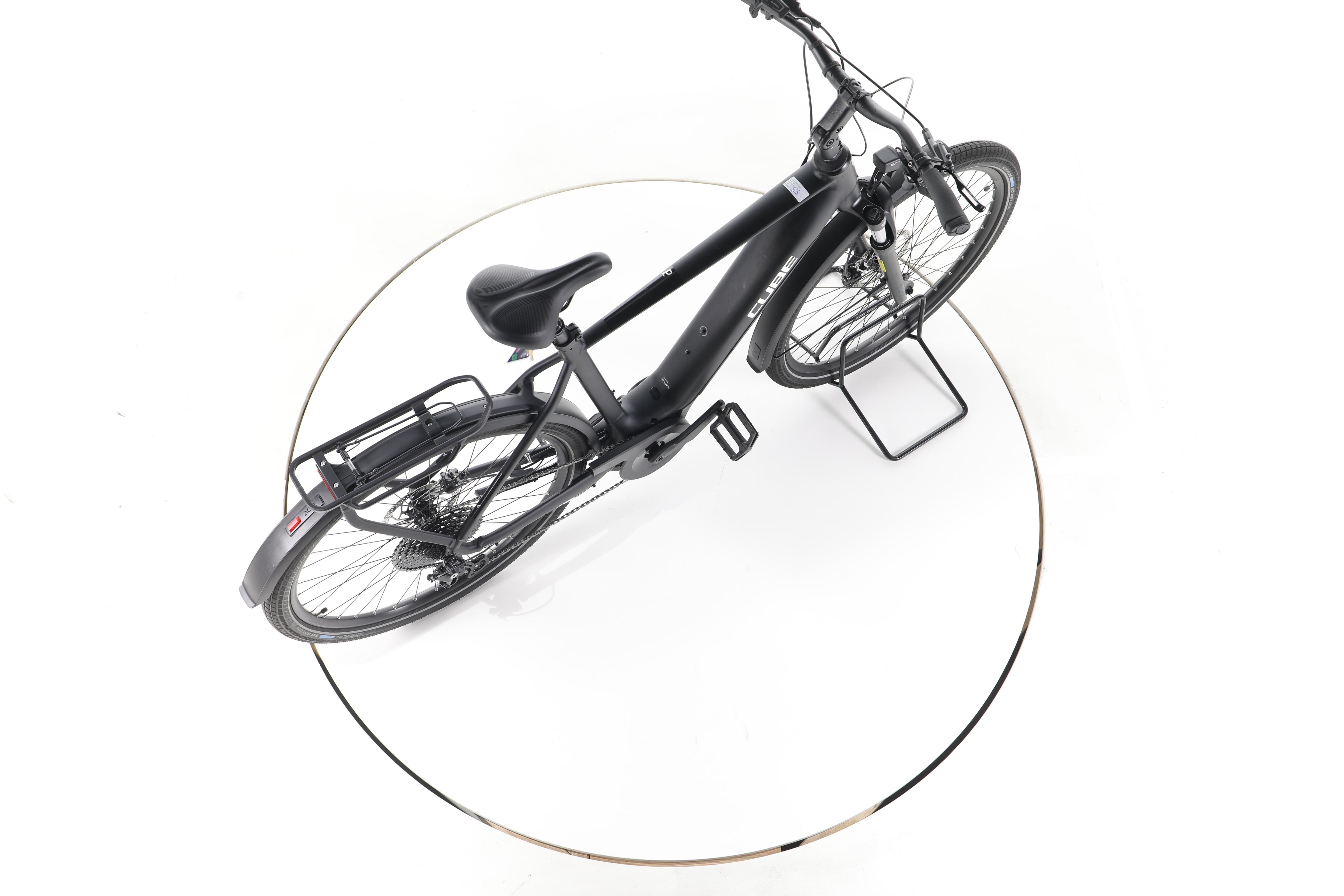 Cube Touring Hybrid Pro Trekking E-Bike - Image 24