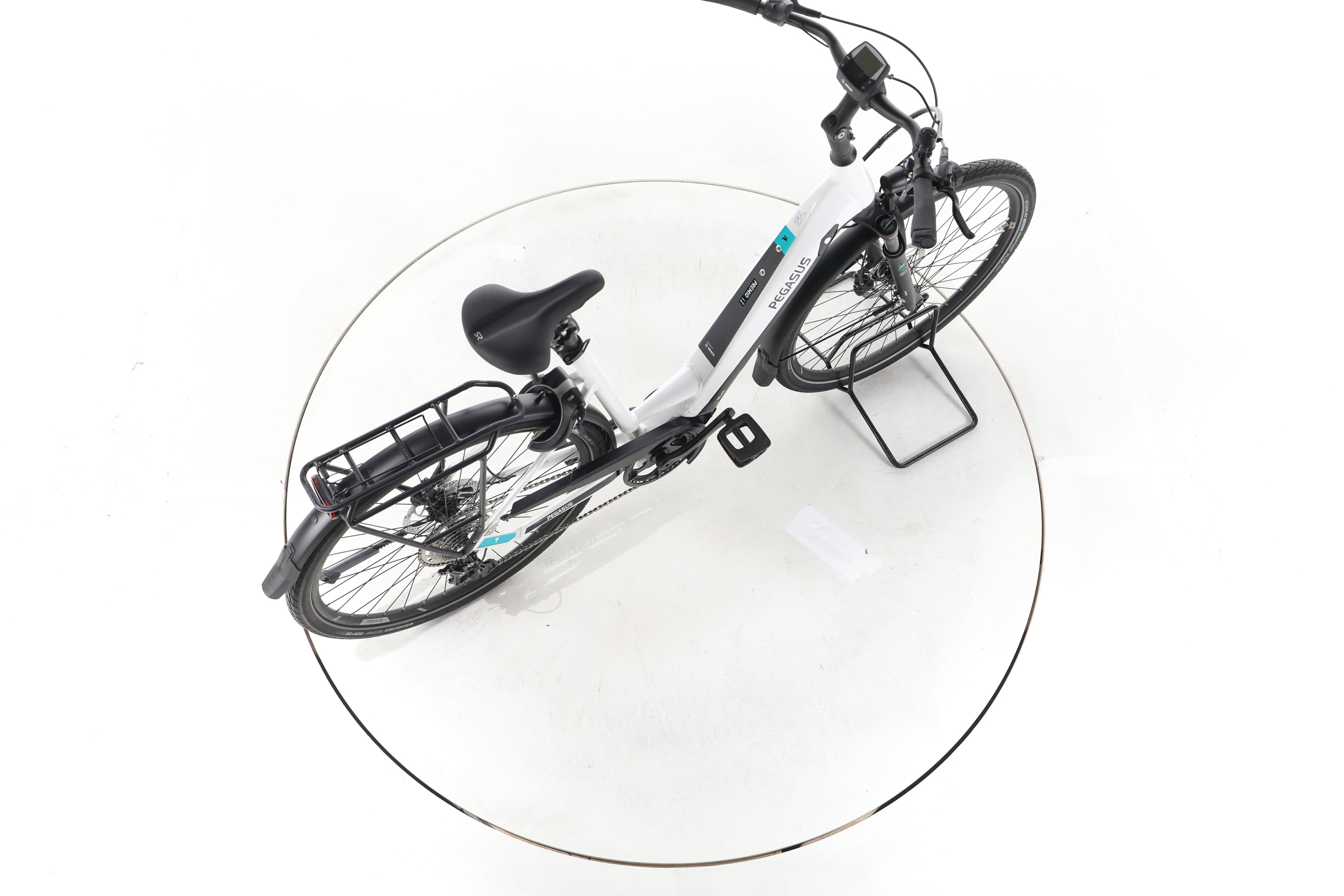 Pegasus Premio Evo 10 Lite Trekking E-Bike Tiefeinsteiger - Image 24