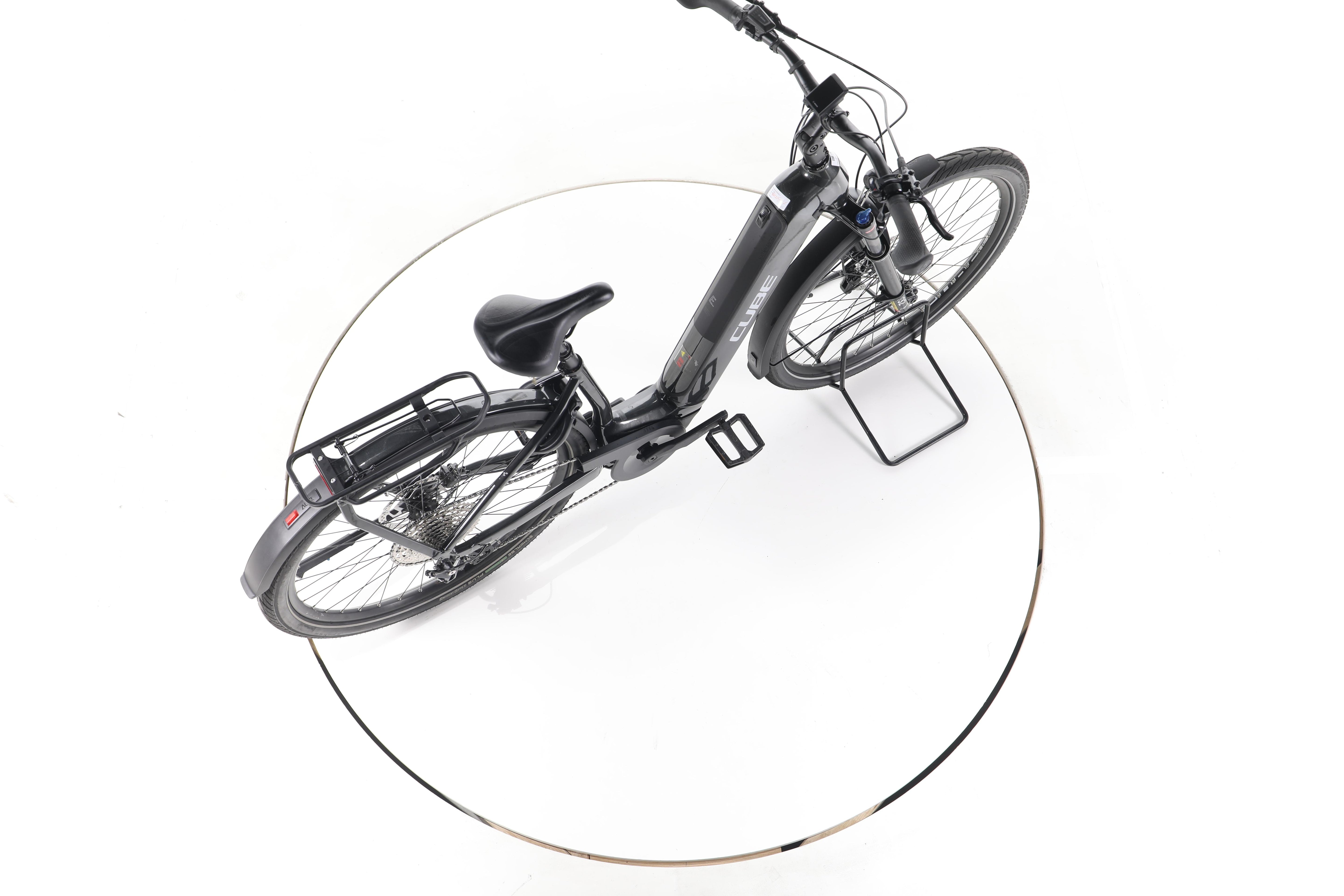 Cube Kathmandu Hybrid EXC Trekking E-Bike Tiefeinsteiger - Image 24