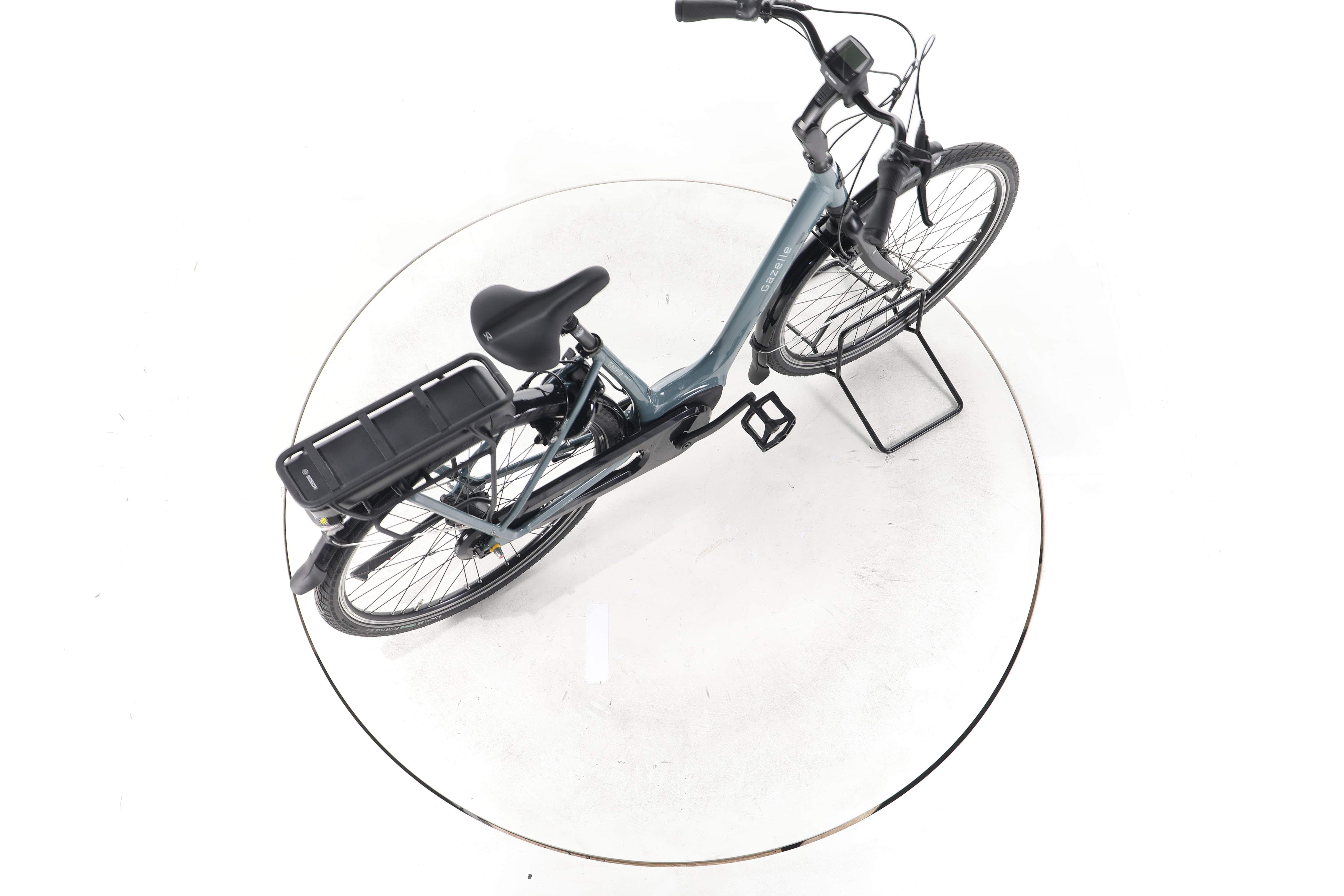 Gazelle Orange C8 HMB City E-Bike Tiefeinsteiger - Image 24