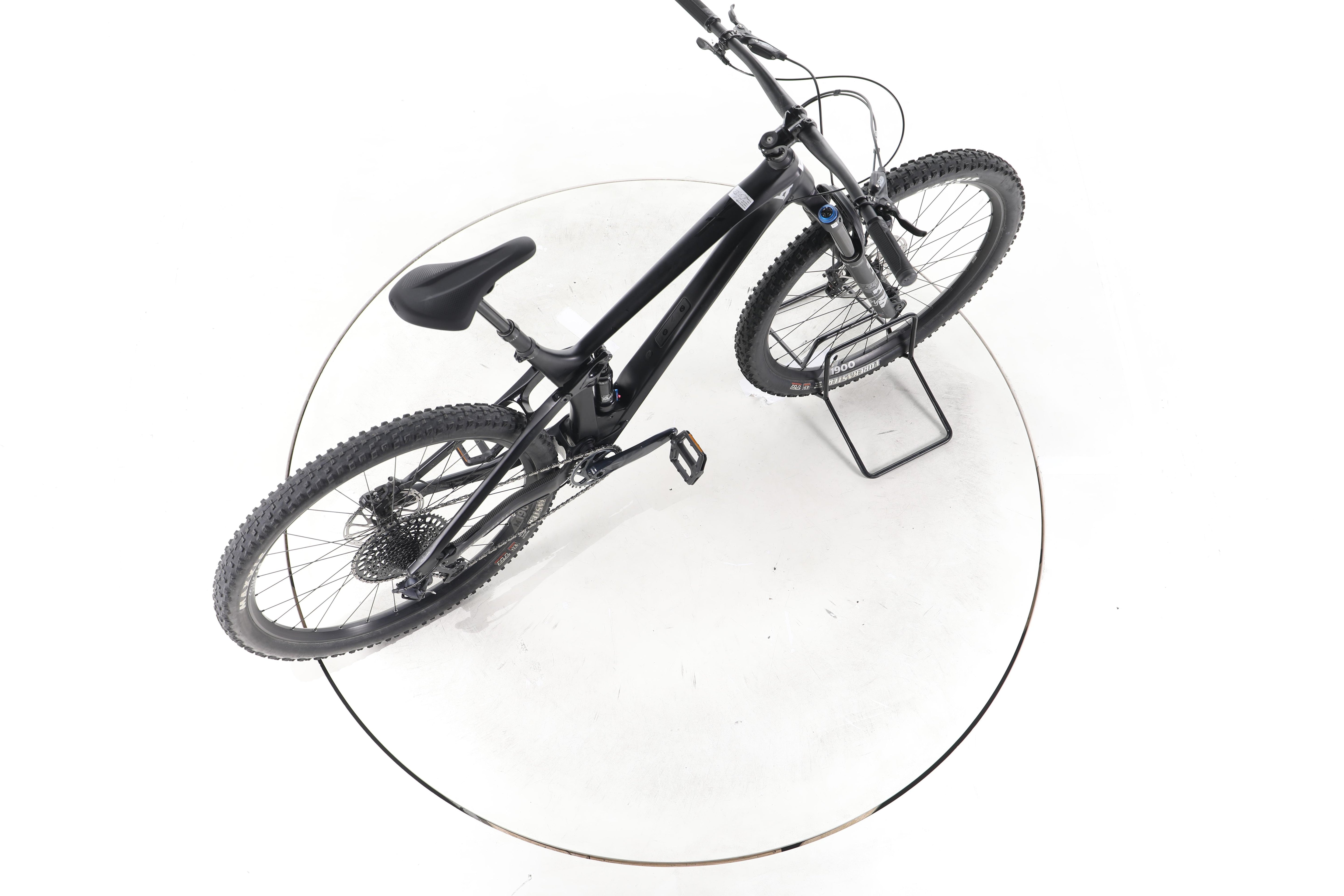 YT Izzo Core 1 Fahrrad Fully - Image 24